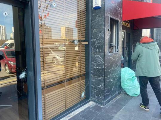 Avcılarda dönerciye silahlı saldırı: 3 yaralı