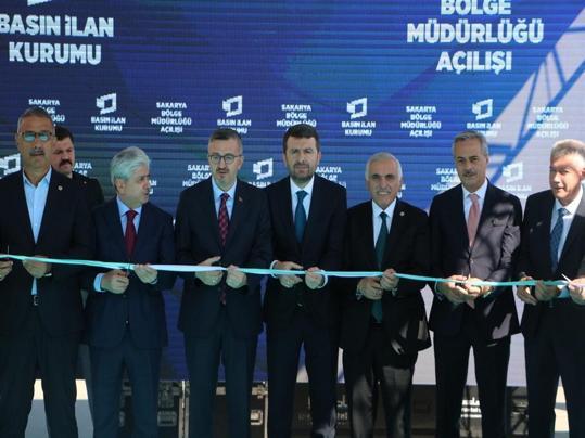 İletişim Başkanı Duran: Dünya beşten büyüktür ilkesi her geçen gün daha güçlü karşılık buluyor