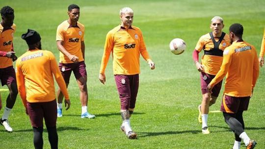 Galatasaray'da Fenerbahçe derbisinin hazırlıkları devam ediyor