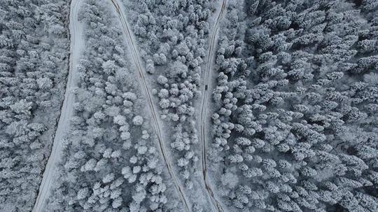 Karabük’ün yüksek kesimlerinde kar yağışı etkili oldu