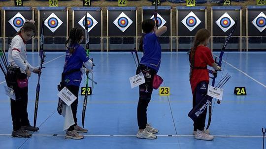 Okçuluk ASES U15 Salon Türkiye Şampiyonası Samsun’da başladı