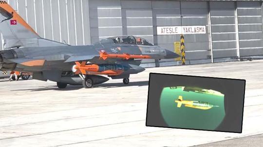 F-16'dan atılan ASELSAN KGK-84 Kanatlı Güdüm Kiti, hedefi tam isabetle vurdu