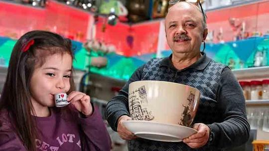 Yarım asırlık esnafın 'kahve şakaları'
