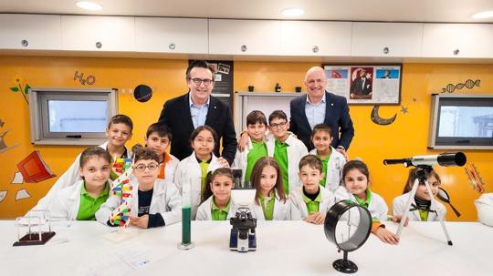 MediaMarkt Türkiye ve TEGV’den deprem bölgesinde 11 bini aşkın çocuğa eğitim desteği