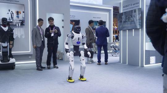 Turkcell Genel Müdürü Koç: 1 Nisan itibariyle 5G servisi vermeye başlayacağız