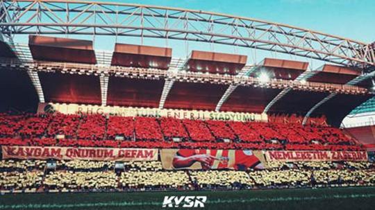 Zecorner Kayserispor-Trabzonspor maçı kadınlara ücretsiz