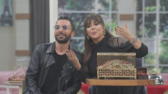 Aşkım Kapışmak Gelinim Mutfakta'da