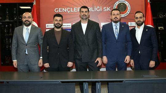 Natura Dünyası Gençlerbirliği, Volkan Demirel ile anlaştığını duyurdu