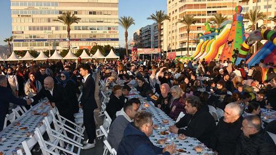 TÜGVA'dan 'Ramazan Şenliği ve Büyük Aile İftarı'