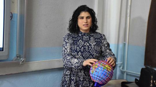 Görme engelli Seda öğretmenden 'Dünya parmaklarının ucunda' projesi