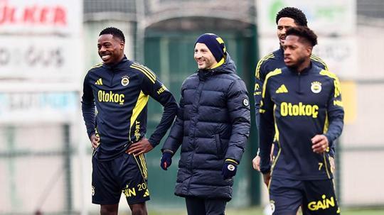 Fenerbahçe, Beşiktaş maçının hazırlıklarını sürdürdü