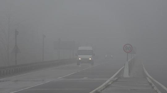 Bolu Dağı geçişinde sis etkili oldu