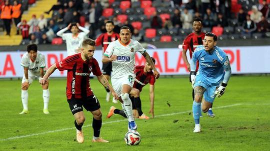 Gaziantep FK - Corendon Alanyaspor: 1-1
