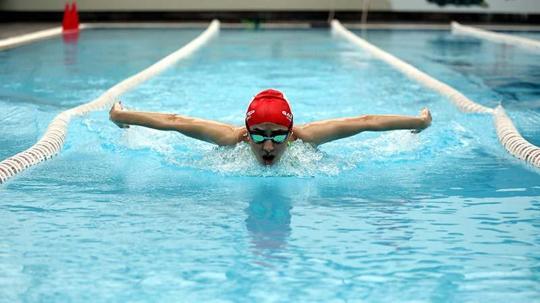 Su korkusunu yenmek için başladığı yüzmede Türkiye 3’üncüsü oldu