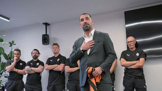 Arda Turan’ın takımı Shakhtar Donetsk, Konferans Ligi yarı finalinde