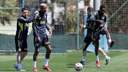 Fenerbahçe, RAMS Başakşehir FK maçının hazırlıklarını sürdürdü