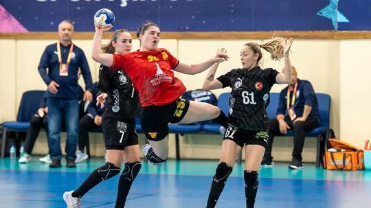 Kadınlar 50’nci Yıl Federasyon Kupası’nda yarı finale yükselen takımlar belli oldu