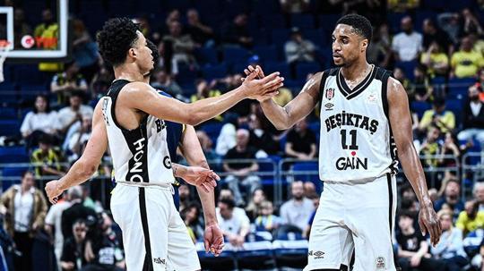 Fenerbahçe Beko- Beşiktaş GAİN: 72-85