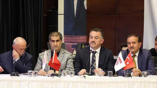 Sivasspor divanda kaldı