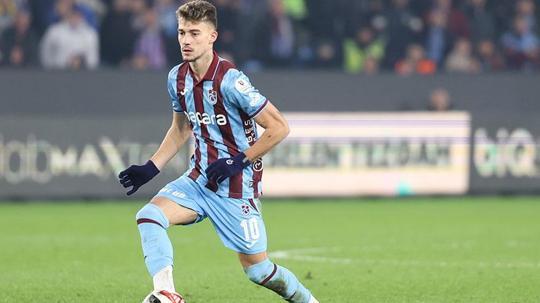 Trabzonspor, Ernest Muçi’nin bonservisini aldı
