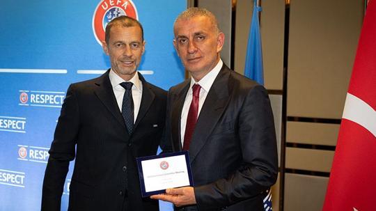 TFF Başkanı Hacıosmanoğlu, UEFA Yönetim Kurulu Toplantısı'na katıldı