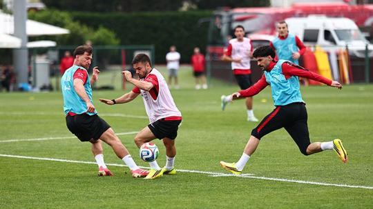 A Mili Futbol Takımı, iki günlük iznin ardından çalışmalara başladı