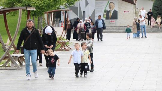 Kayseri Hayvanat Bahçesi'nde bayram yoğunluğu; bir günde 20 bin ziyaretçi