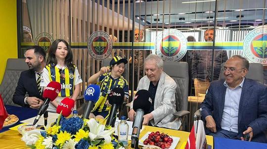 Aziz Yıldırım'dan Sakarya Fenerbahçeliler Derneği'ne ziyaret