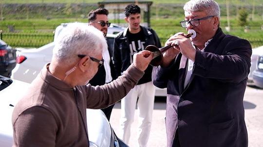 Düğünün yıldızı ‘zurnacı’ oldu