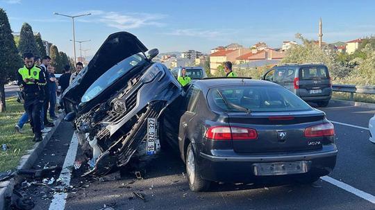 Nevşehir'de zincirleme kaza: 5 yaralı