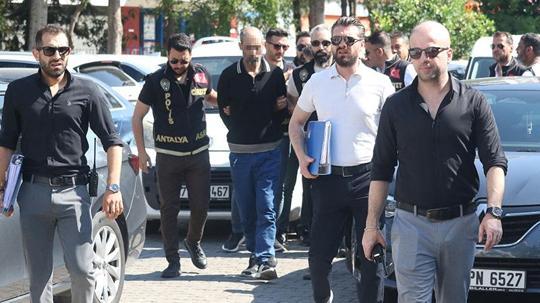 Öldürüldüğü 12 yıl sonra ortaya çıktı; 5 şüpheli adliyede