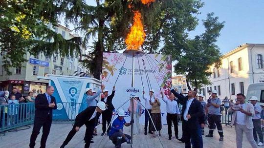 Tekirdağ Uluslararası Kiraz Festivali renkli görüntülerle başladı