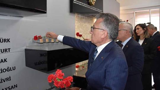 Sivas Olayları'nın yıl dönümünde hayatını kaybedenler anıldı
