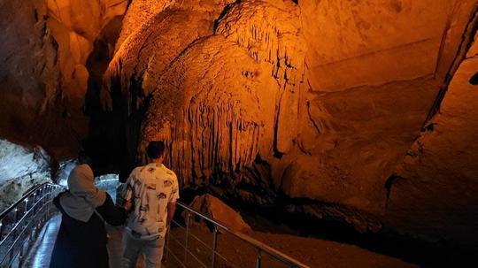 Gökgöl Mağarası’nı 6 ayda 36 bin 500 kişi ziyaret etti
