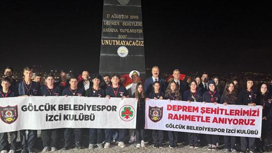 Marmara Depremi’nde hayatını kaybedenler Gölcük'te anıldı