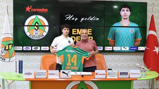 Corendon Alanyaspor, Emre Demir ile 3 yıllık sözleşme imzaladı