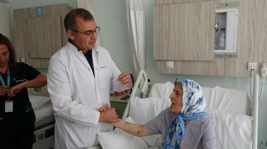 Almanya’da yaşayan kalp hastası, Türkiye’de ilk kez uygulanan yöntemle sağlığına kavuştu