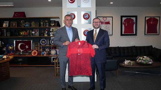 Şenol Kazancı'dan, TFF Başkanı Hacıosmanoğlu'na ziyaret