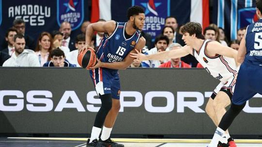 Anadolu Efes - Bayern Münich: 93-101