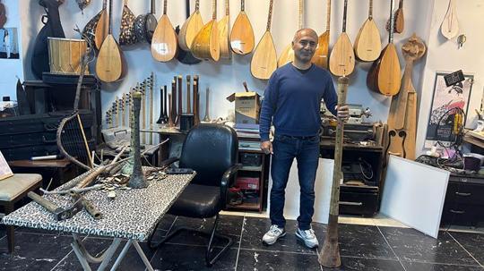 Saz ustasından 1 metre 35 santimetrelik zurna