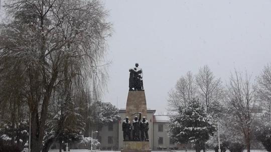 Erzincanda kar yağışı