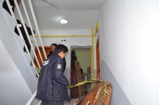 Doğal gaz borusuna kaynak yapılırken patlama meydana geldi: 2 yaralı