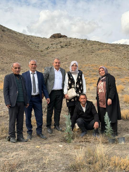 Trafik kazasında ölen profesör için hatıra ormanı