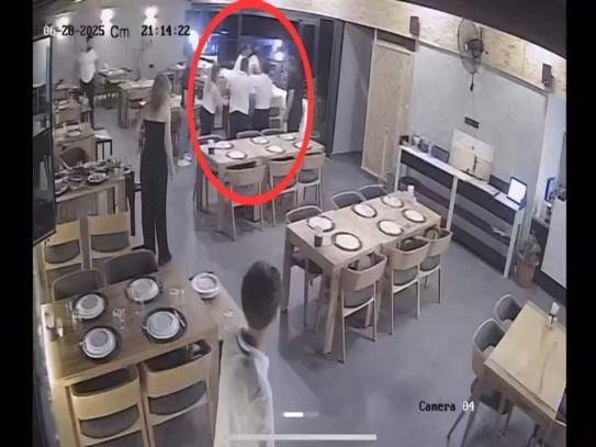 Nefes borusuna karides kaçan müşterisini kurtaran işletmeci: İyi ki Heimlich eğitimini almışım