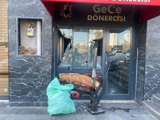 Avcılarda dönerciye silahlı saldırı: 3 yaralı