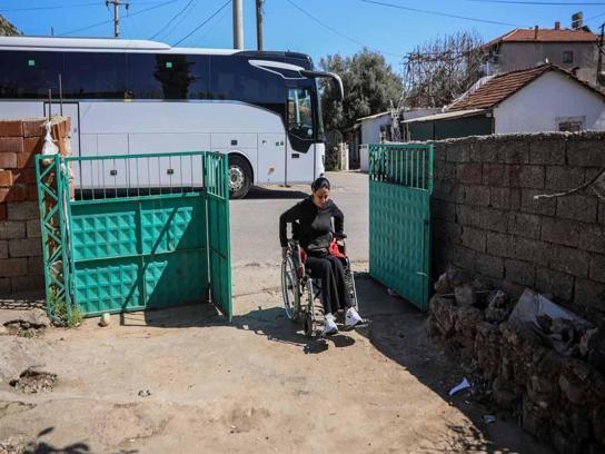 Balkondan düşüp tekerlekli sandalyeye mahkum kaldı, 2 bin lira nafaka nedeniyle engelli maaşı bağlanmadı