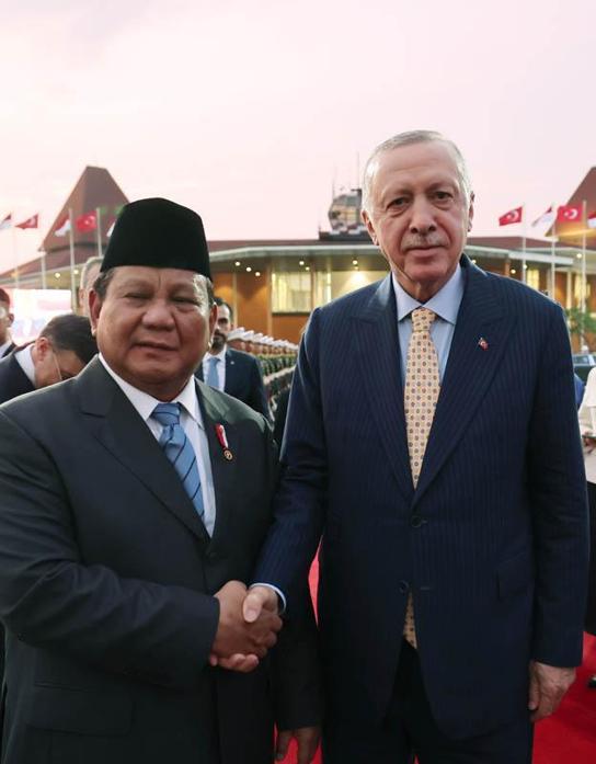 Cumhurbaşkanı Erdoğan, Endonezyadan ayrıldı