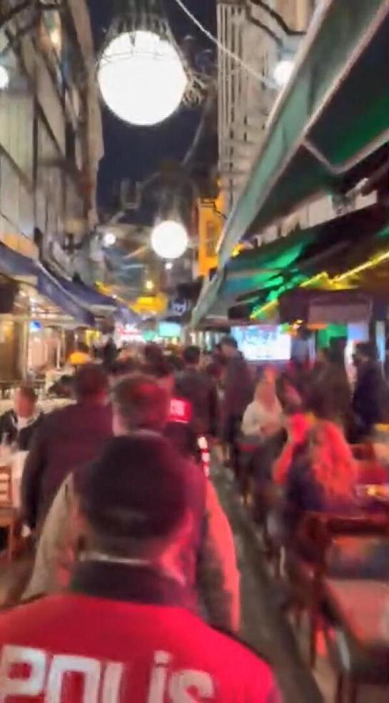 Beyoğlu’nda dron destekli denetim: Aranan 22 kişi yakalandı