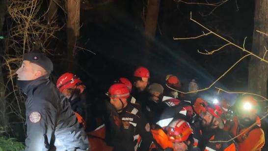 Belgrad Ormanında günlerdir kayıp olan Ece Gürel sağ olarak bulundu; hastaneye kaldırıldı