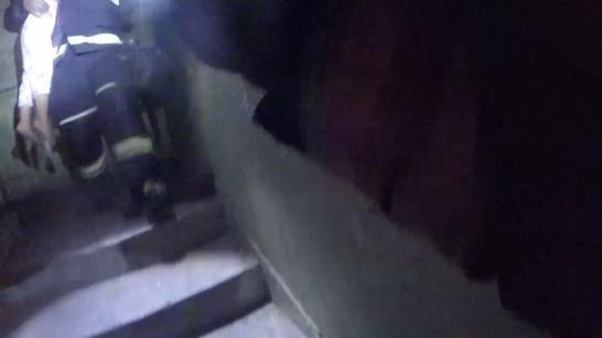 Diyarbakırda apartmanda yangın: 13 kişi dumandan etkilend